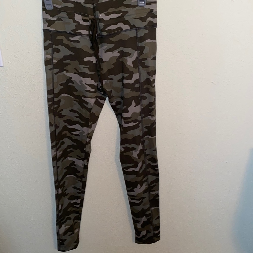 Victoria Secret PINK Active Leggings